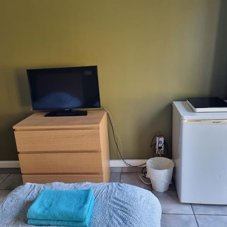 Logies Waasland Hotel Синт-Никлас Екстериор снимка