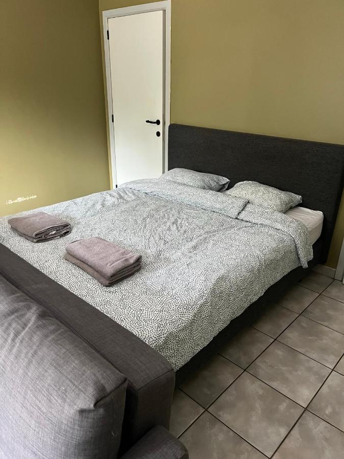 Logies Waasland Hotel Синт-Никлас Екстериор снимка